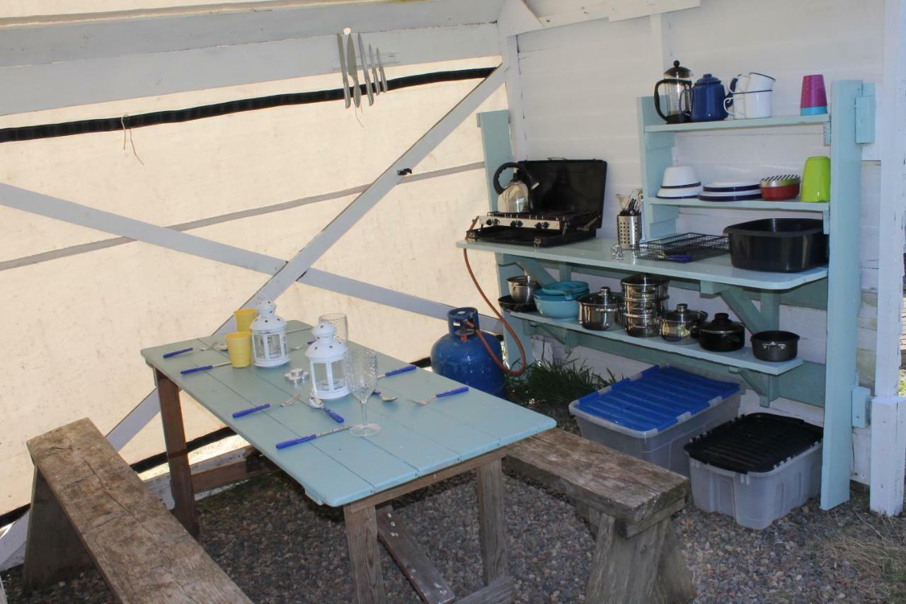 Mill Haven Place Glamping-Yurt 1 Talbenny Exteriér fotografie